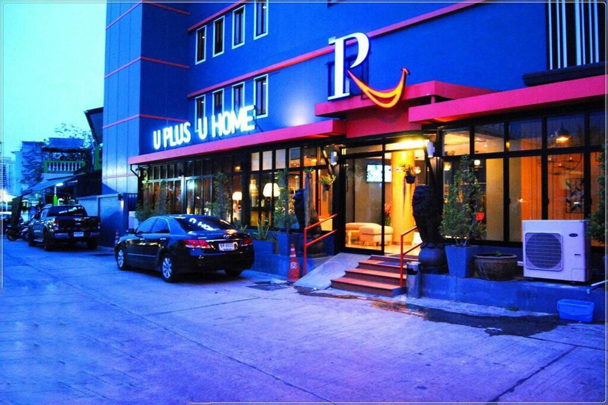 Uplus Uhome Residence Pattaya Bagian luar foto