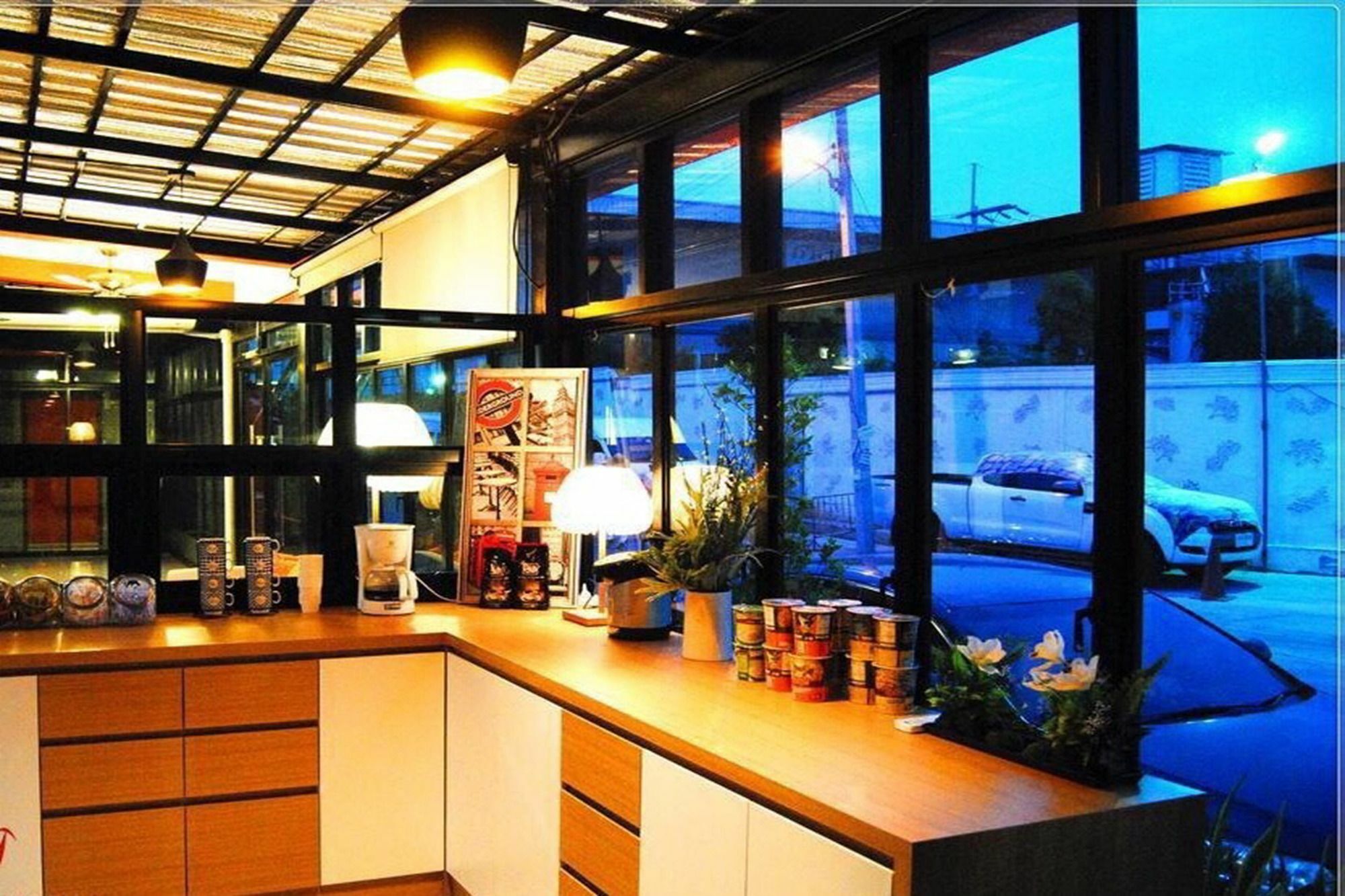 Uplus Uhome Residence Pattaya Bagian luar foto